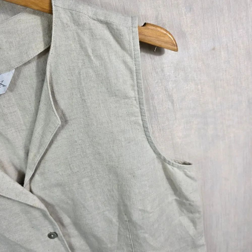 Casual Corner Annex Light Beige Sleeveless Button‑Down Vest Size M - Picture 3 of 11
